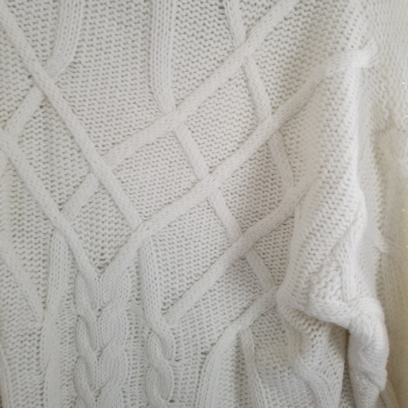 Last1️⃣Cable Knit Turtleneck Sweater Chunky Knit - Picture 3 of 3